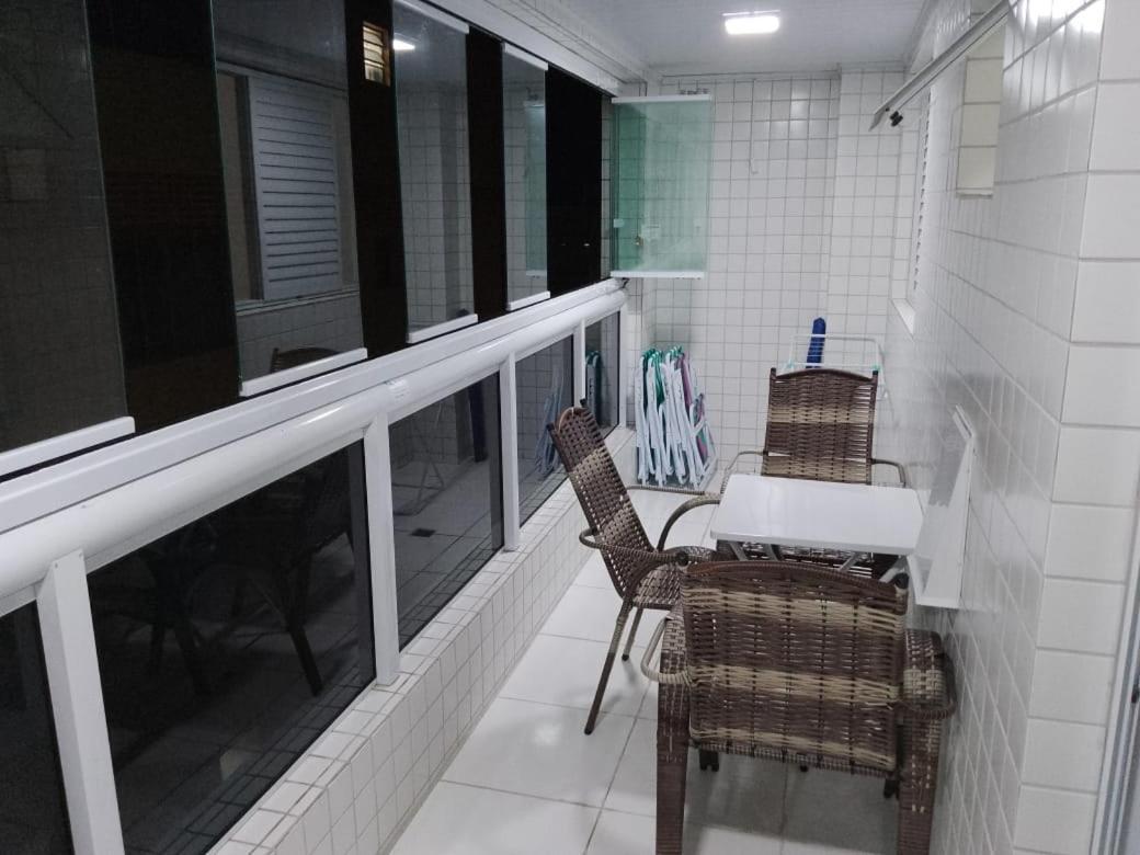 Praia Grande -Ocian Rio D'Ouro Ape 70Mt Do Mar Ngoại thất bức ảnh